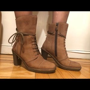 Bussola Boots with Zipper Size 39/8.5